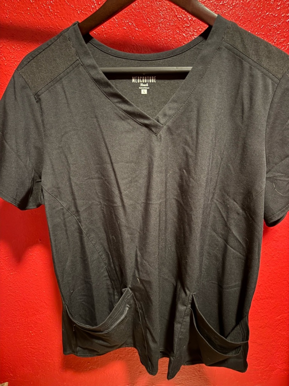 70. NWOT Med Couture Black Ribbed Accent V-Neck Scrub Top